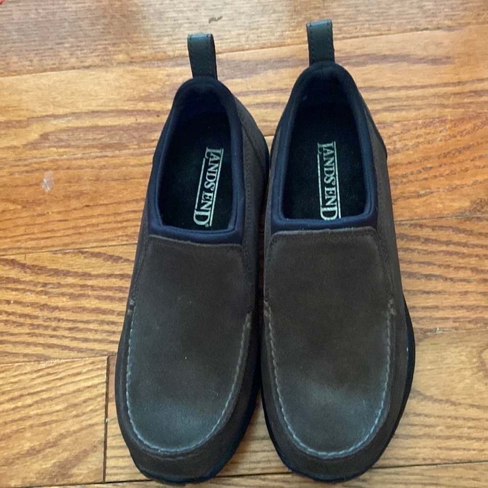Lands‎ End like new slip on women’s loafers in deep chocolate brown size 7D EUC
